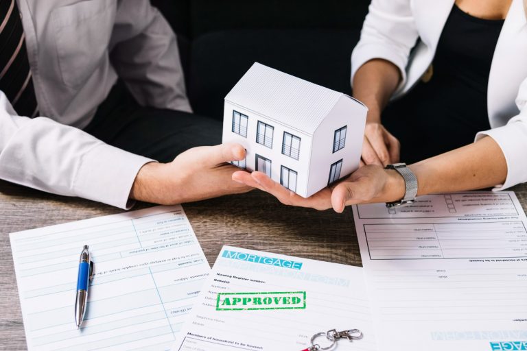 realtor making deal with customer office